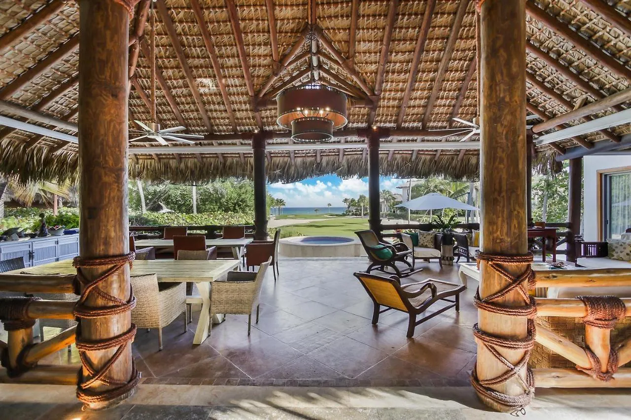 5Br Cap Cana Villa With Ocean & Golf Views, Chef, Maid, Butler, Pool, Jacuzzi, And Beach Club Access Punta Cana 0*,  Dominikanska republiken