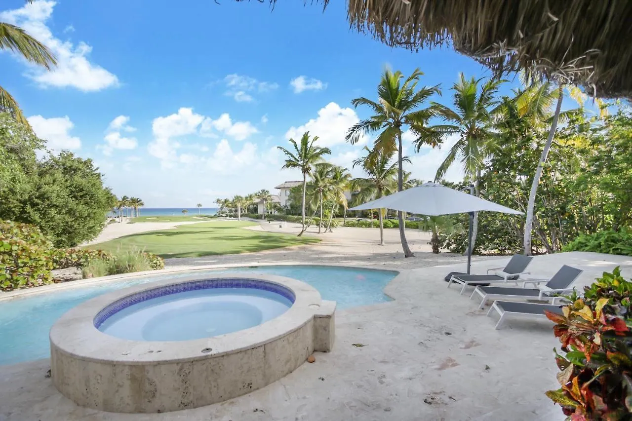 5Br Cap Cana Villa With Ocean & Golf Views, Chef, Maid, Butler, Pool, Jacuzzi, And Beach Club Access Punta Cana Dominikanska republiken