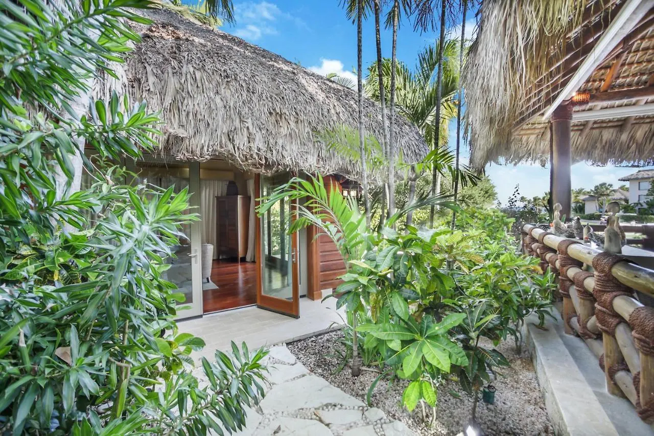 5Br Cap Cana Villa With Ocean & Golf Views, Chef, Maid, Butler, Pool, Jacuzzi, And Beach Club Access Punta Cana