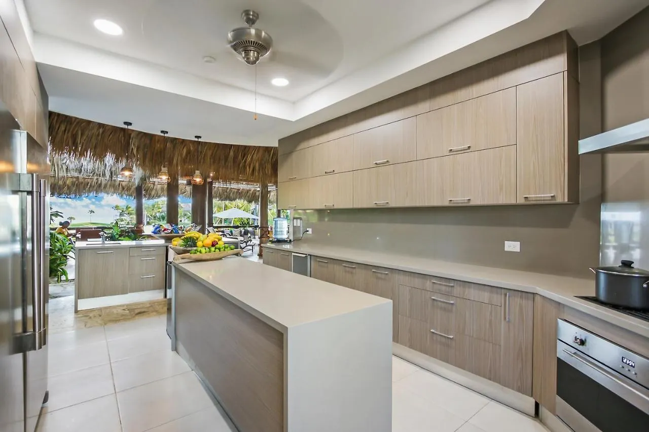 5Br Cap Cana Villa With Ocean & Golf Views, Chef, Maid, Butler, Pool, Jacuzzi, And Beach Club Access Punta Cana 0*,